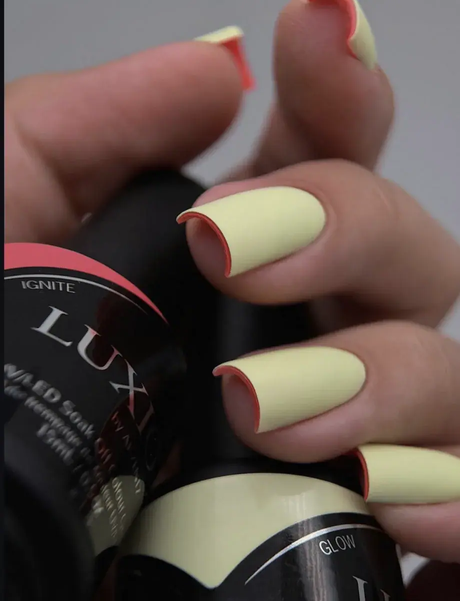 Akzentz / Luxio Luxio Glow 15ml/0.5oz, texture view