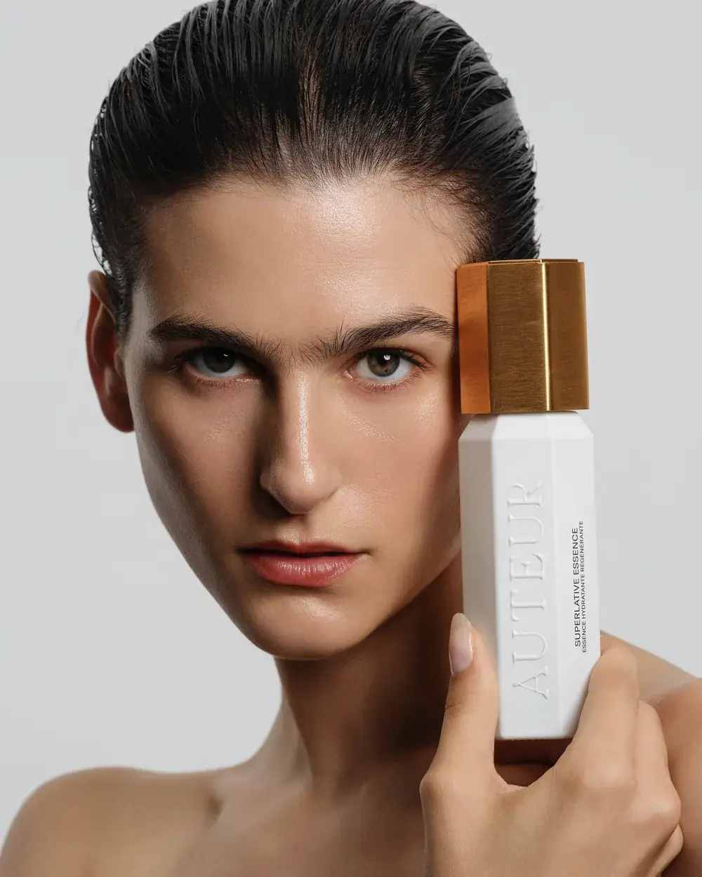 AUTEUR Superlative Essence 100ml(3.4oz) AUTEUR Superlative Essence 100ml(3.4oz), front view