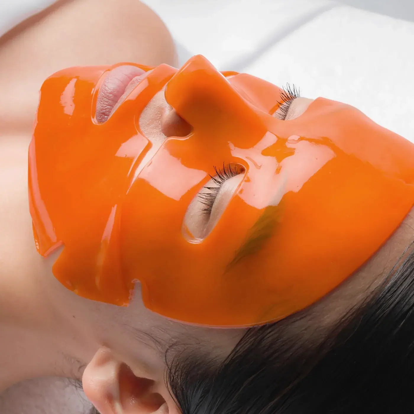 Bio-Therapeutic Hyaluronic Collagen Resilience Masque, detail view