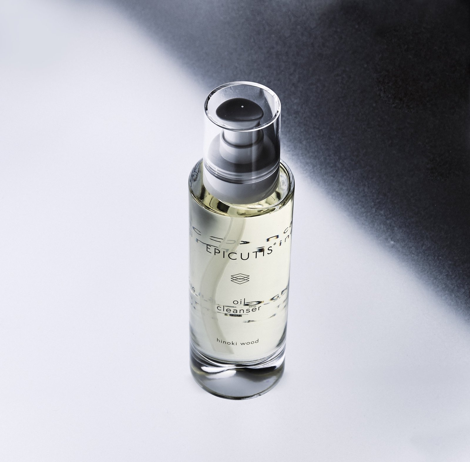 Epicutis Oil Cleanser, detail view