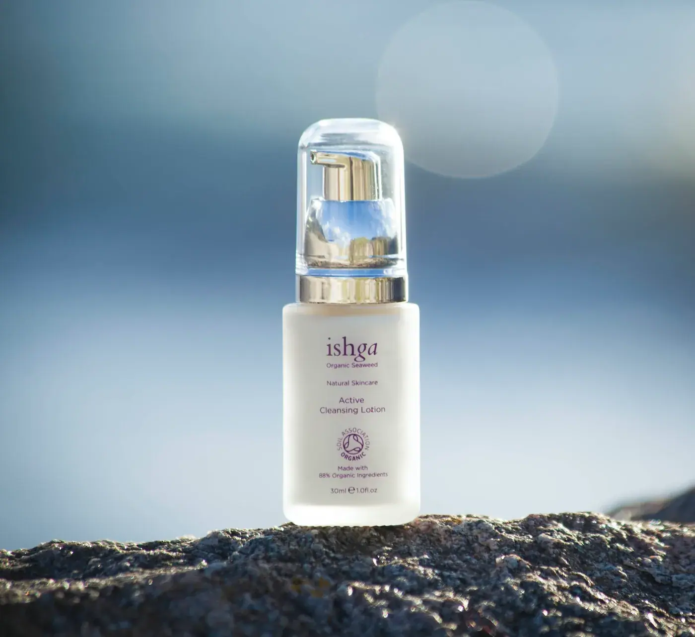 ishga Active Cleansing Lotion 30ml, lifestyle view