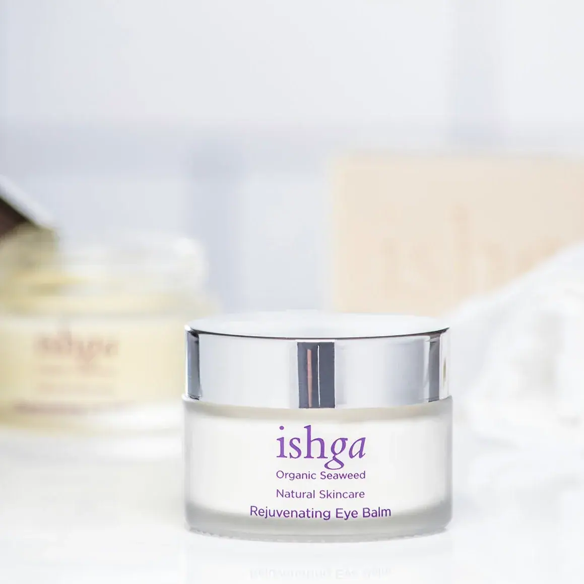 ishga Detoxifying Face Collection, texture view