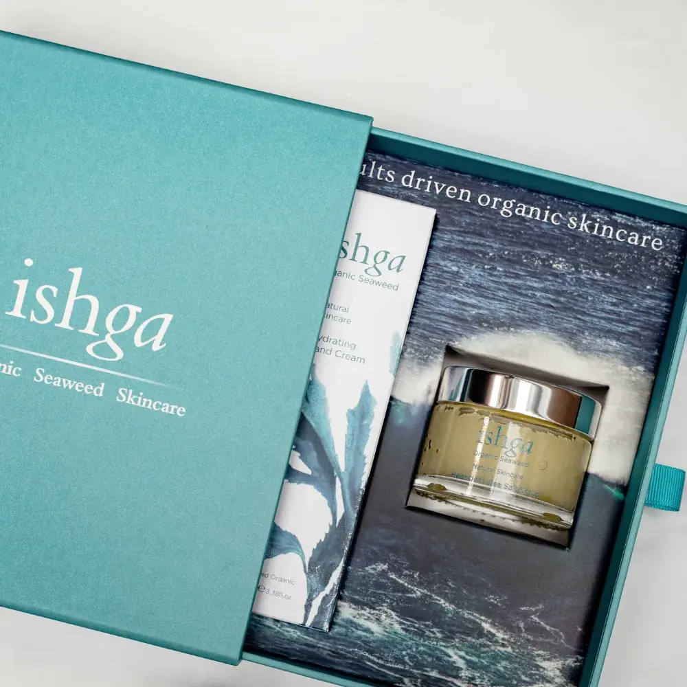 ishga Hebridean Hydration Gift Set, texture view