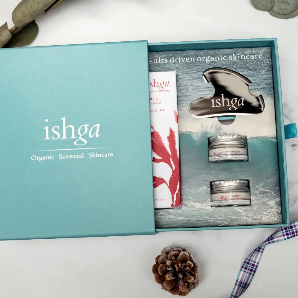 ishga Hydra+ Sculpt & Glow Gift Set, detail view