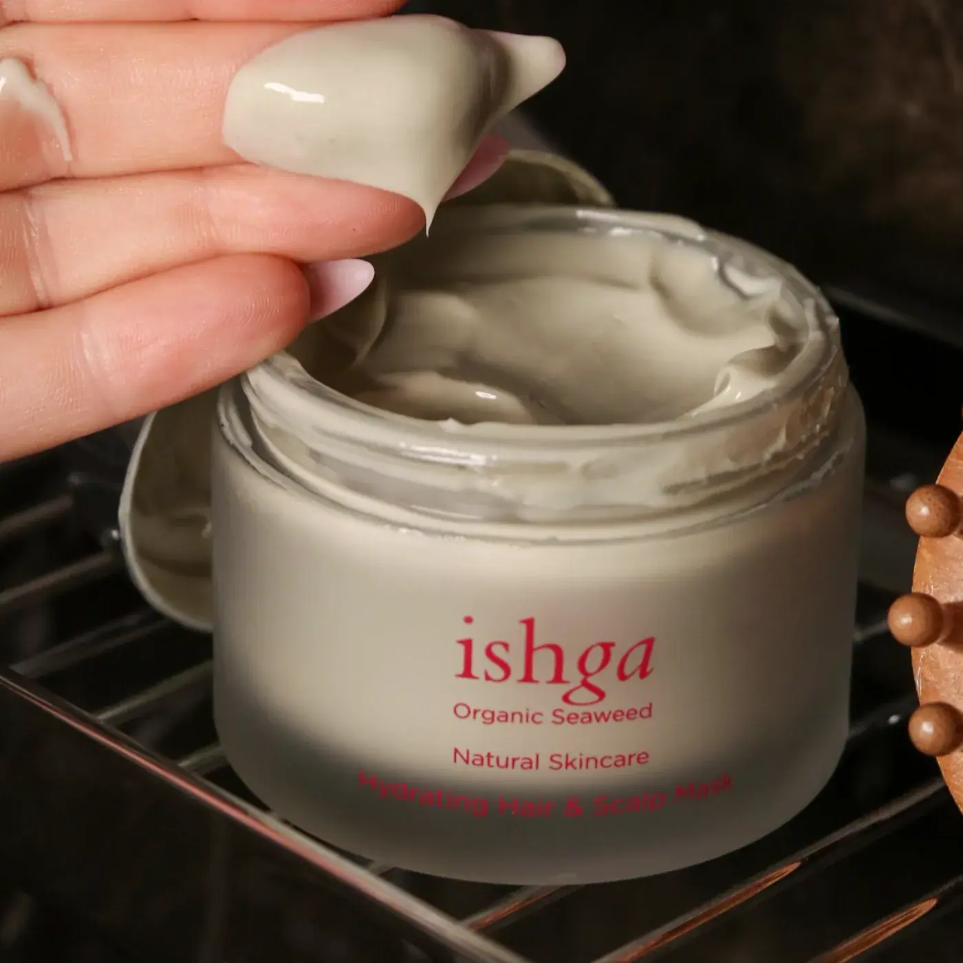 ishga Hydrating Hair & Scalp Mask 100ml, detail view