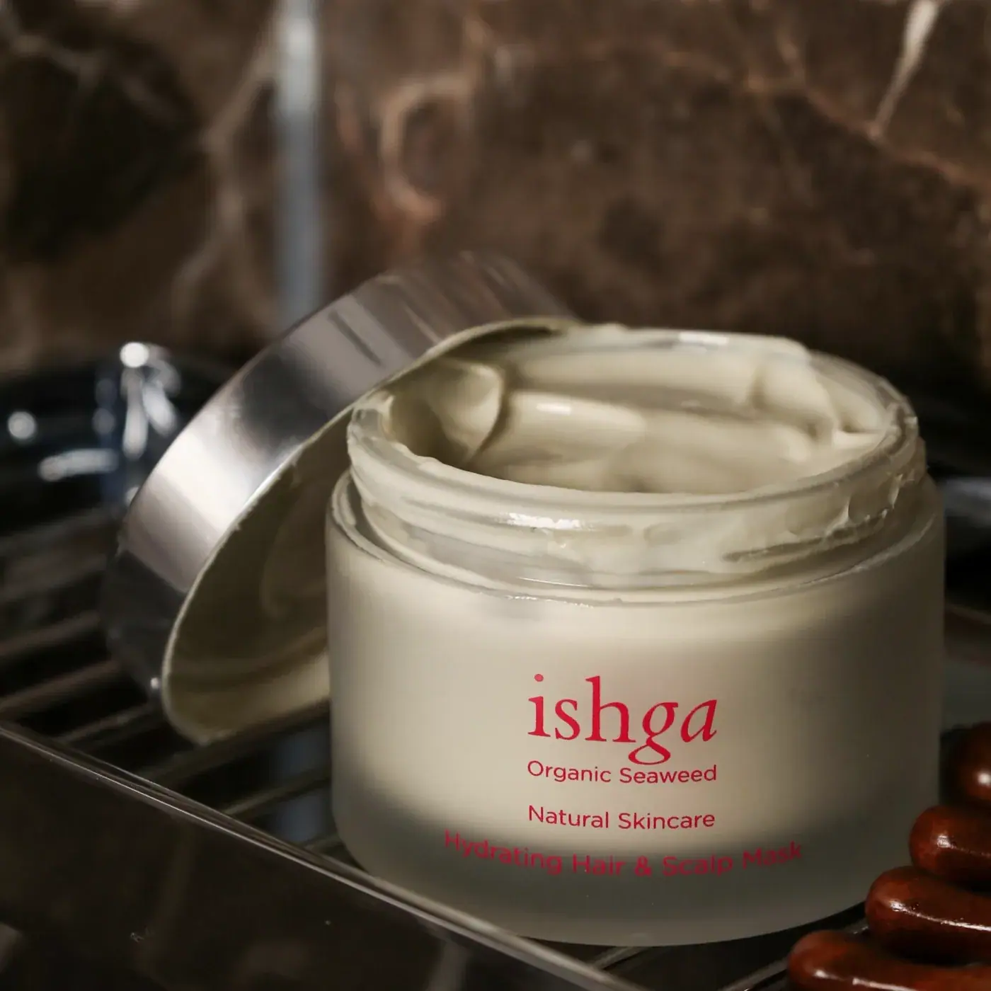 ishga Hydrating Hair & Scalp Mask 100ml, lifestyle view
