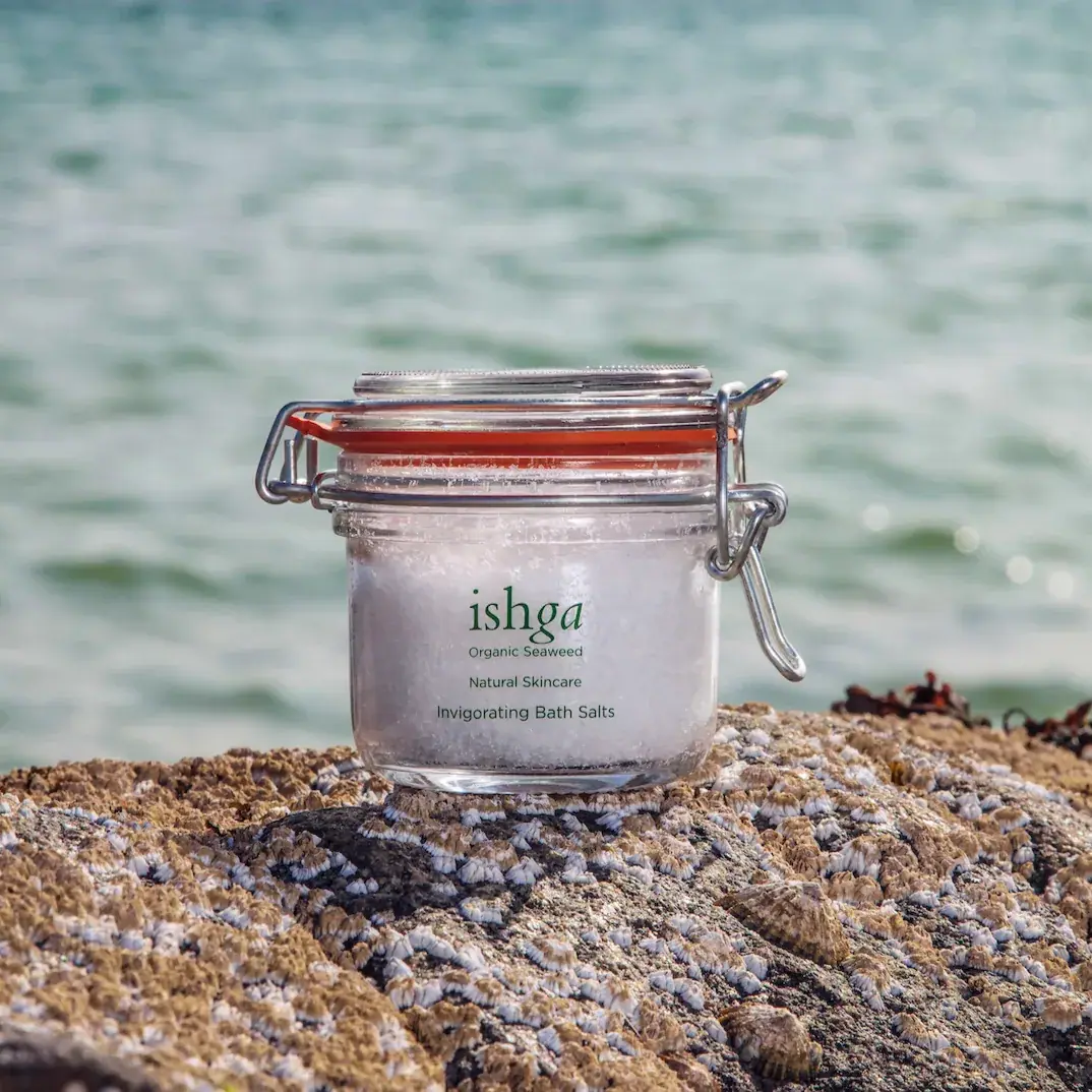 ishga Invigorating Bath Salts 150g, alternate view