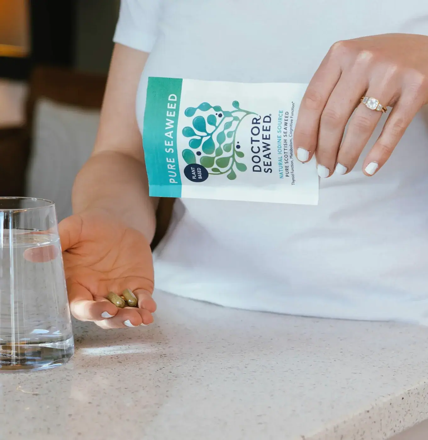 ishga Pure Organic Seaweed Supplements, packaging view