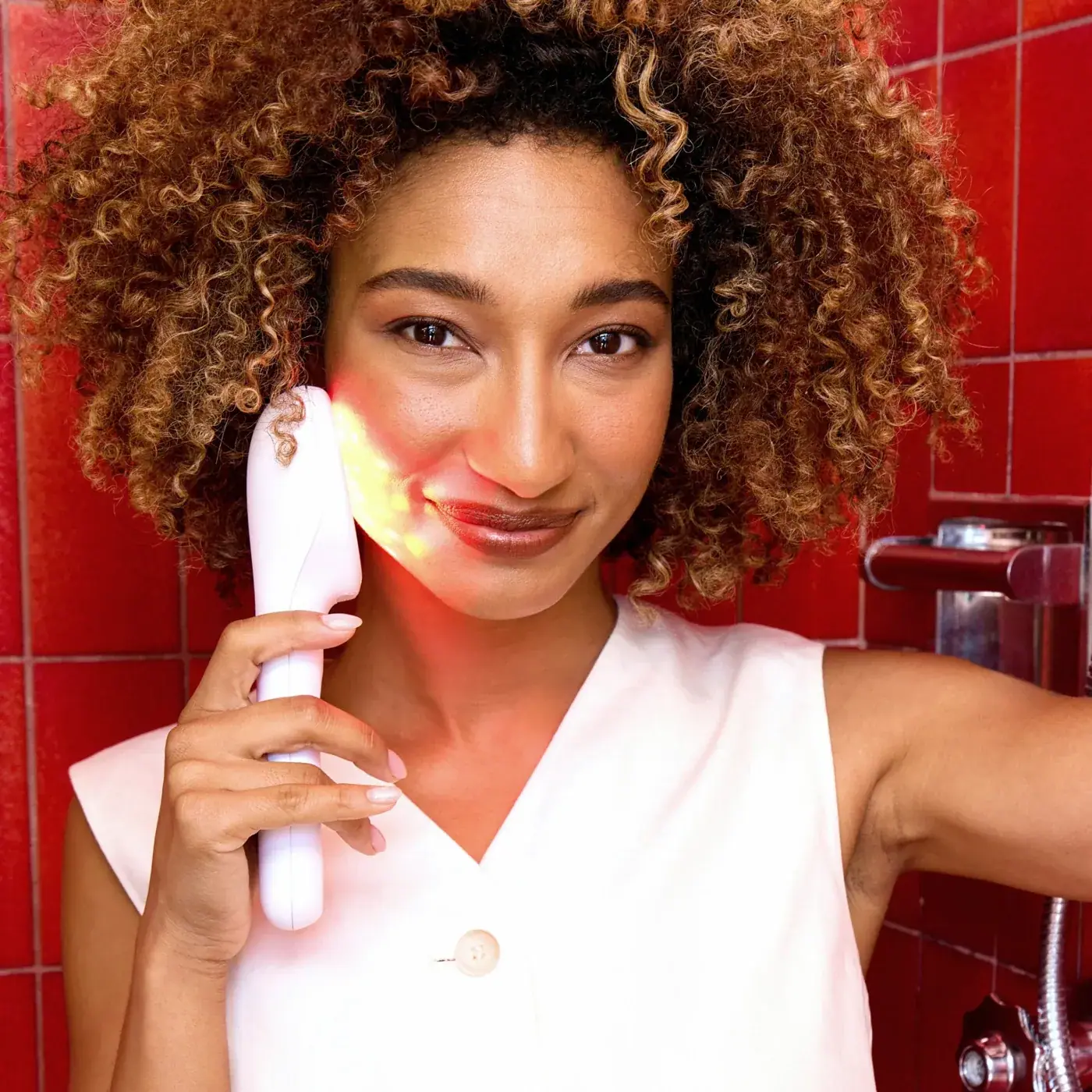 LightStim LightStim for Wrinkles, lifestyle view