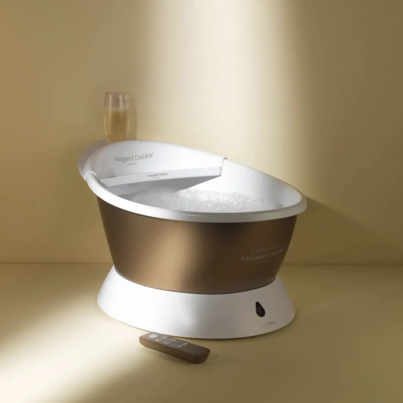 Margaret Dabbs London Luxury Foot Spa, detail view