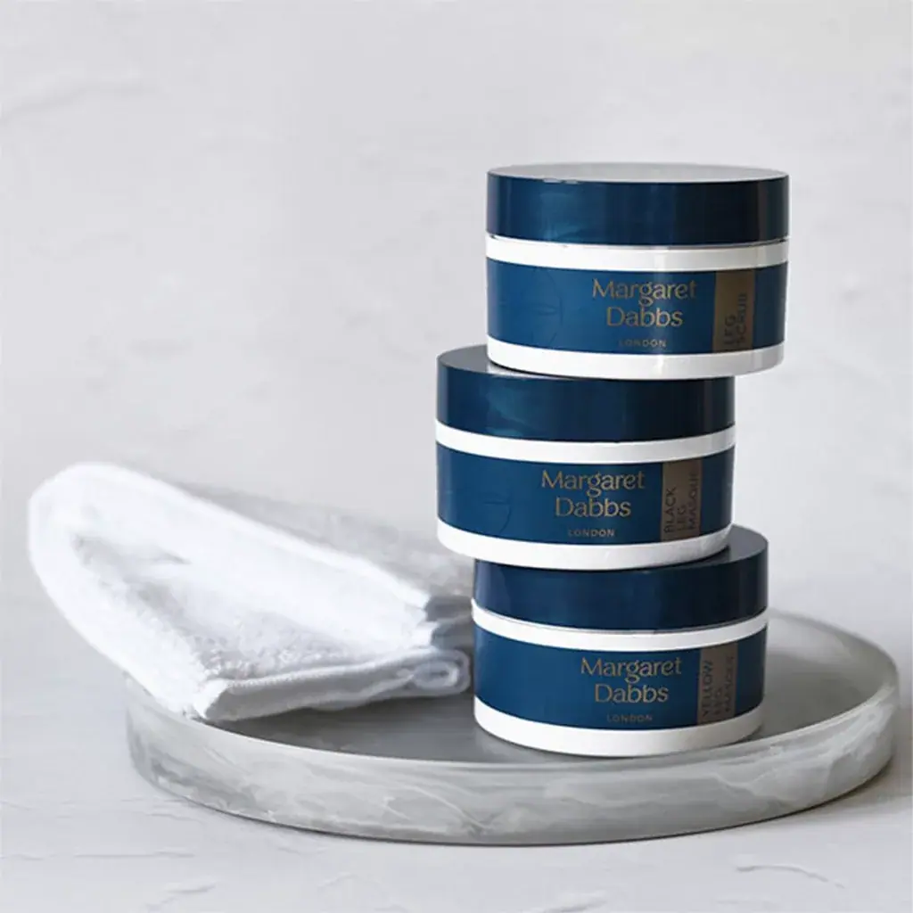 Margaret Dabbs London Toning Leg Scrub 200g, texture view