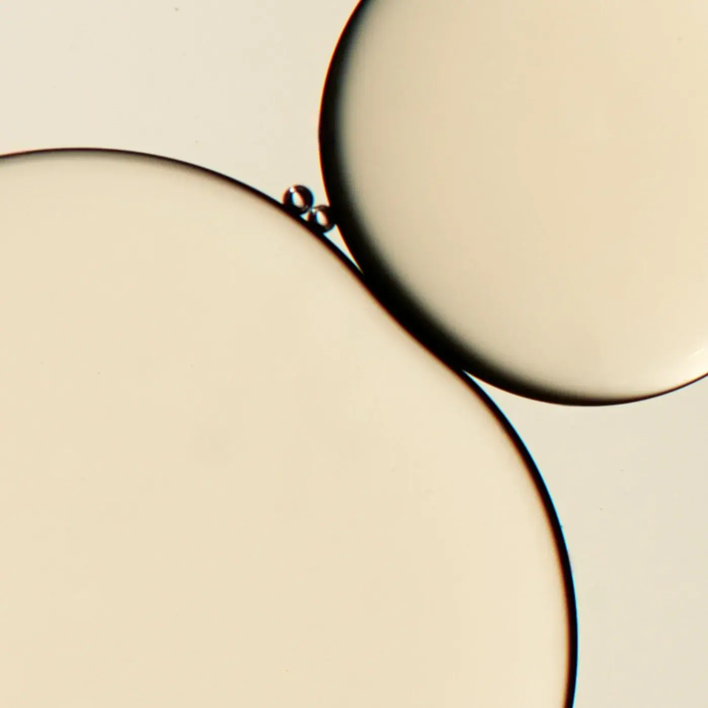 Omorovicza Miracle Facial Oil 30ml, detail view