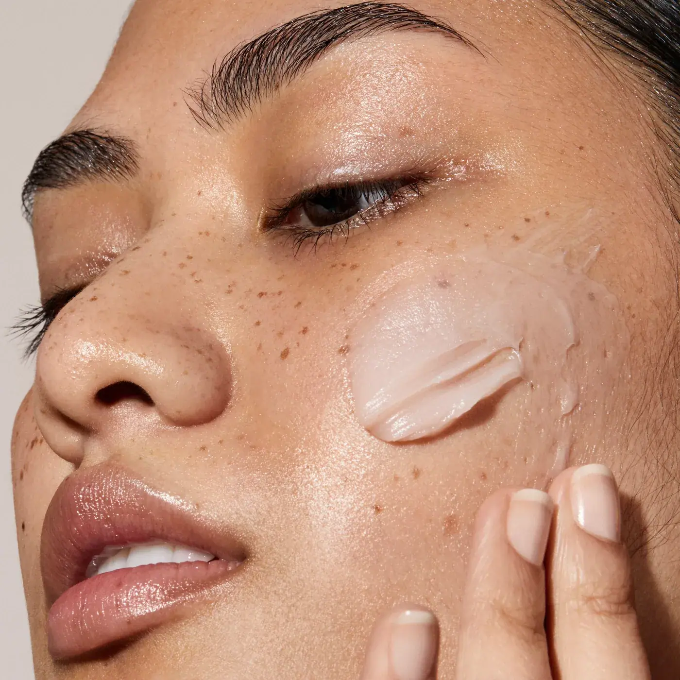 Omorovicza Queen Cream 30ml, detail view