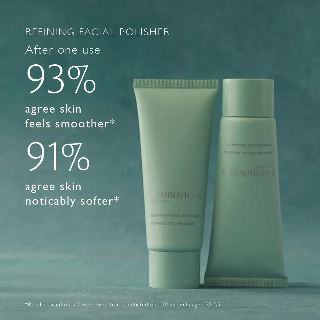 Omorovicza Refining Facial Polisher 100ml, texture view