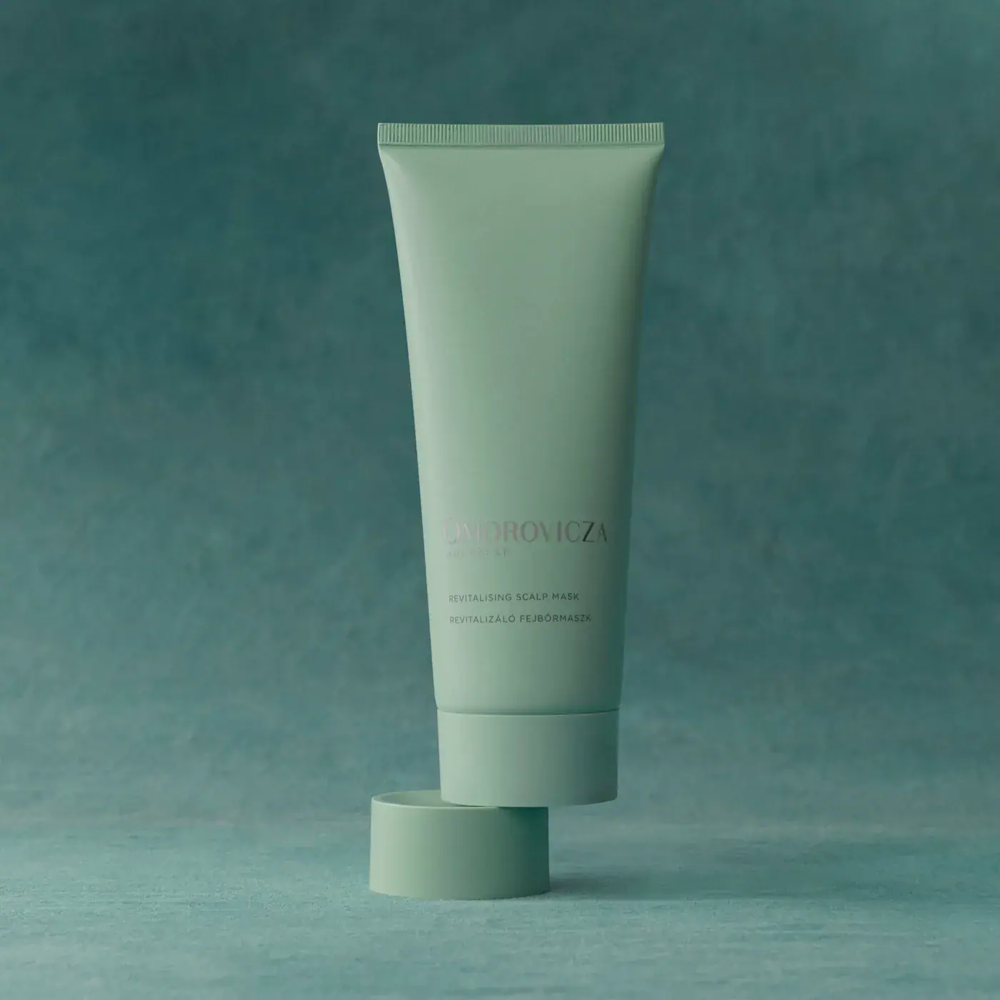 Omorovicza Revitalising Scalp Mask 200ml, packaging view