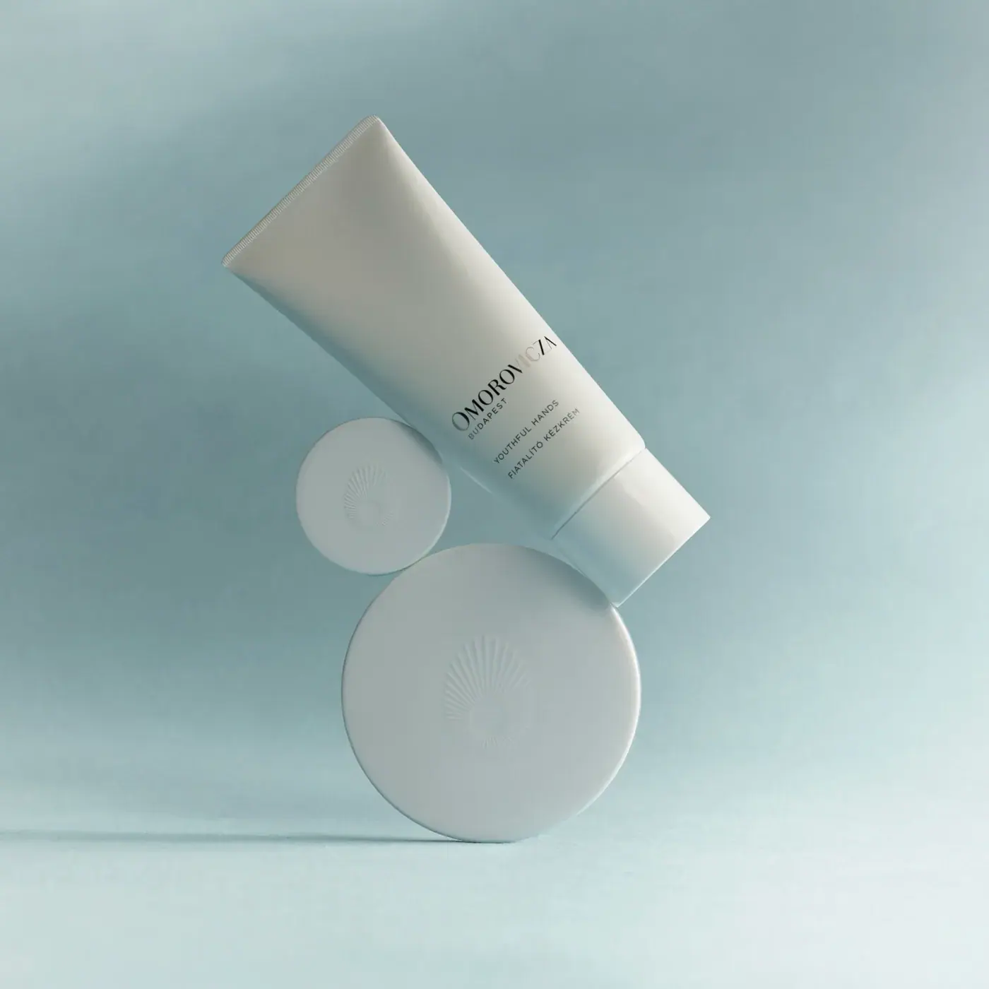 Omorovicza Youthful Hands 100ml, texture view