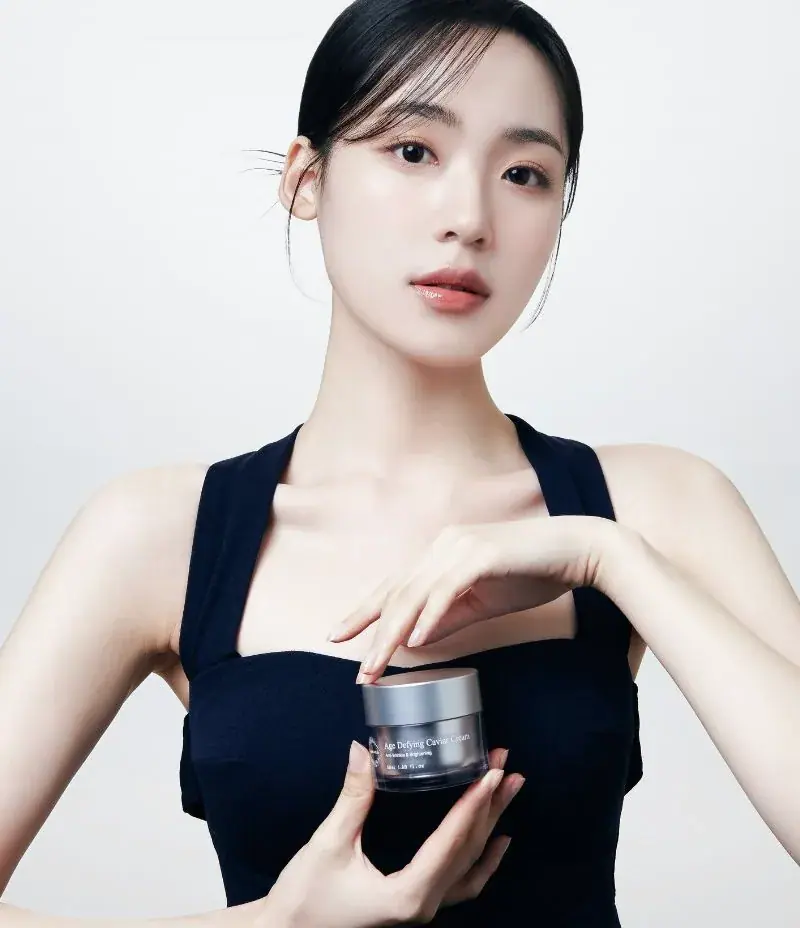 OxygenCeuticals Age Defying Caviar Cream, detail view