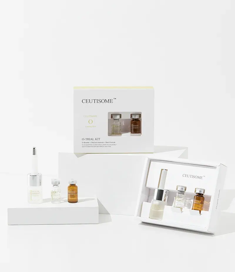 OxygenCeuticals Ceutisome Oilycom Fusion Shot, lifestyle view