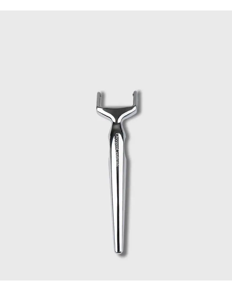 OxygenCeuticals i Fill Ceuti-Shot Handle, front view
