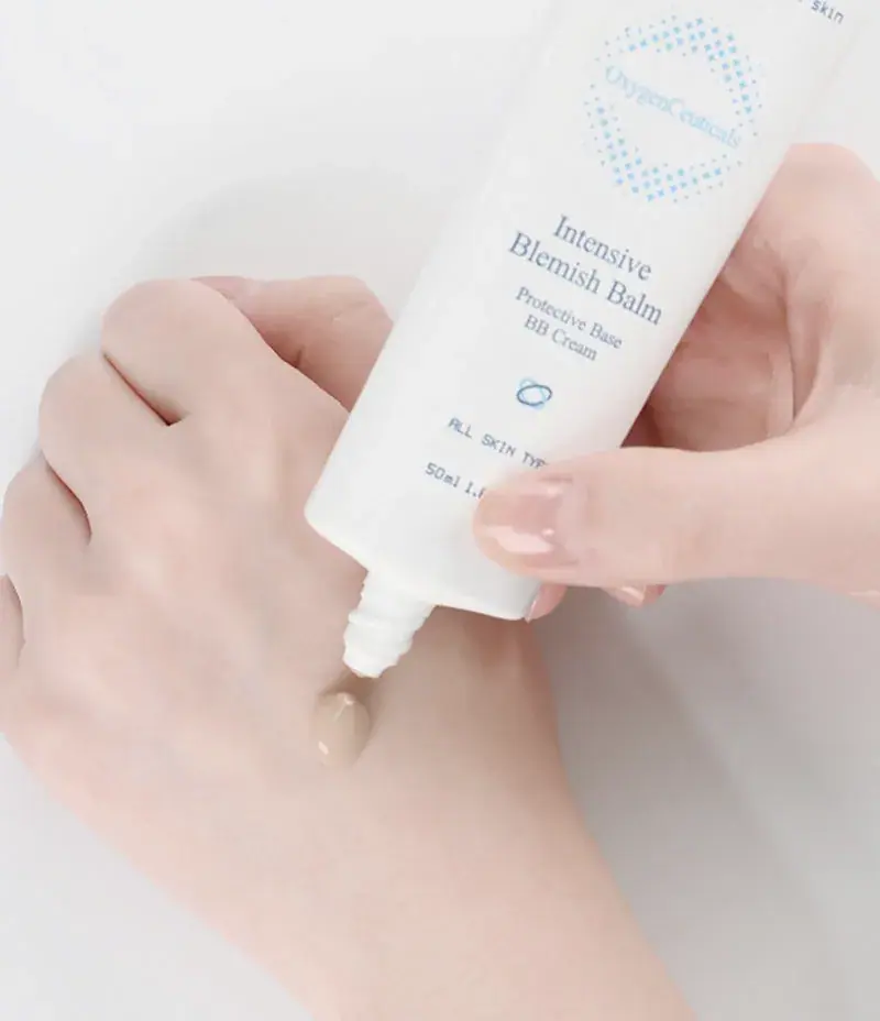 OxygenCeuticals Intensive Blemish Balm, detail view