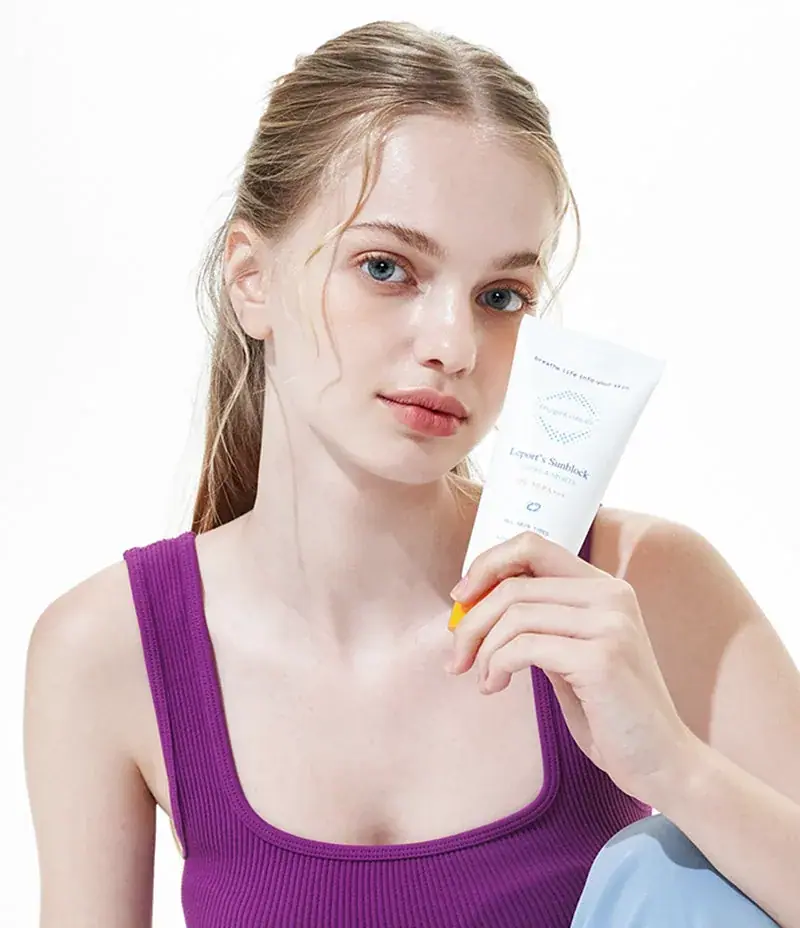 OxygenCeuticals Leport's Sunblock 120ml/4.23oz, lifestyle view