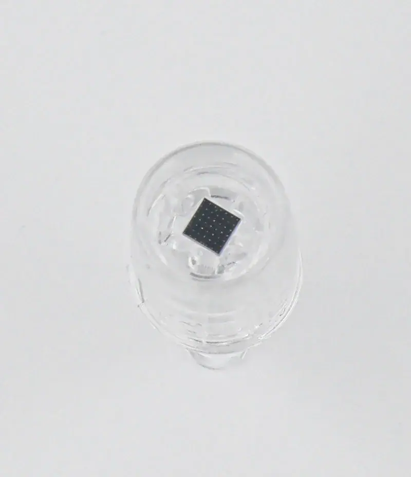 OxygenCeuticals Nano Pin, detail view