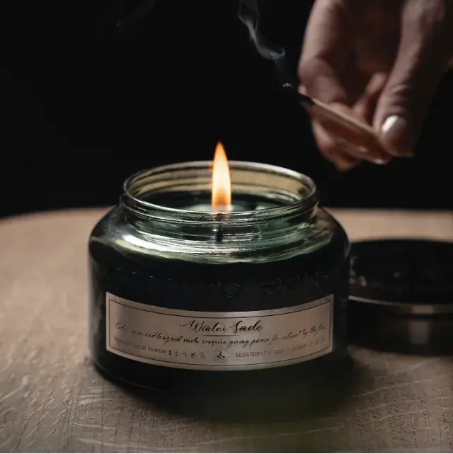 Seed to Skin Winter Smoke Candle, texture view