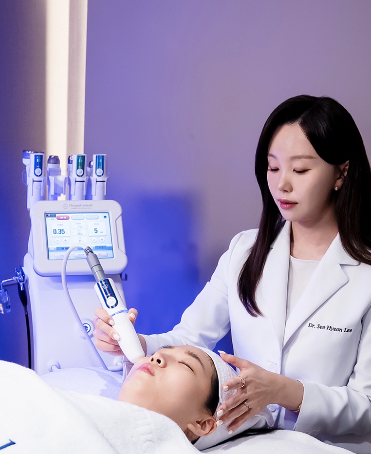 Clinical & Aesthetic Integration Product compliance Middle East, Regulatory support for skincare, GCC product registration support, Distributor partner for registration, Cosmetics registration KSA, Cosmetics registration Kingdom of Saudi Arabia, Cosmetic label compliance, Cosmetic safety assessment, GCC COSMOS certification Middle East, Halal cosmetic registration